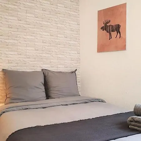 아파트 L'atelier D'artiste, Proche Gare Sncf - 3 *